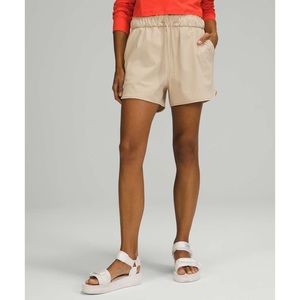 Lululemon Stretch High Rise Short 3.5" Trench